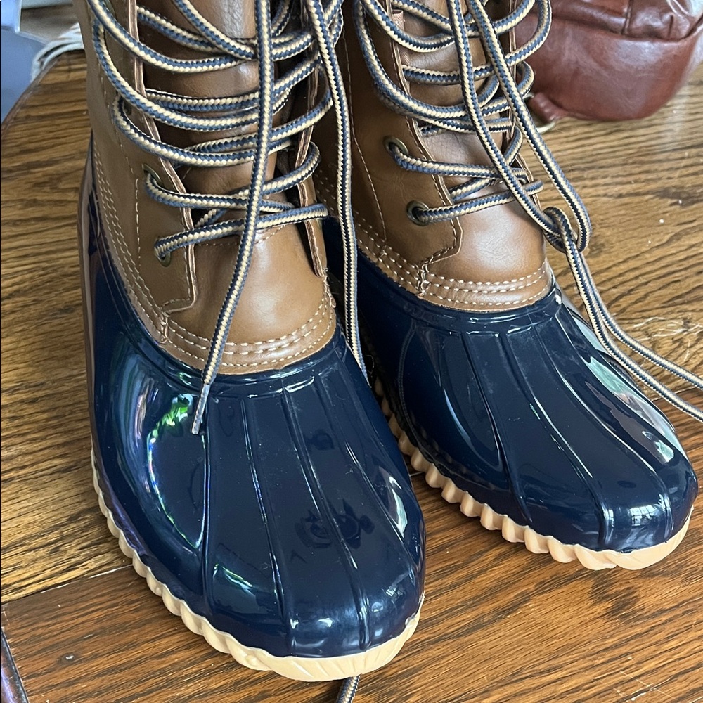 Sporto Brown and Black Ankle Boots